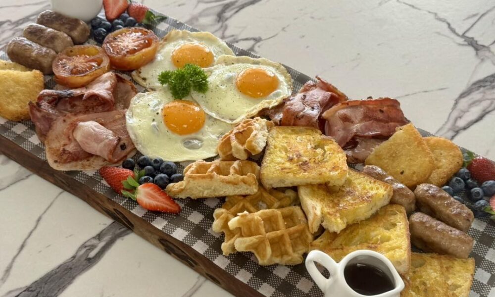 Boston bay diner Big Brekky Board